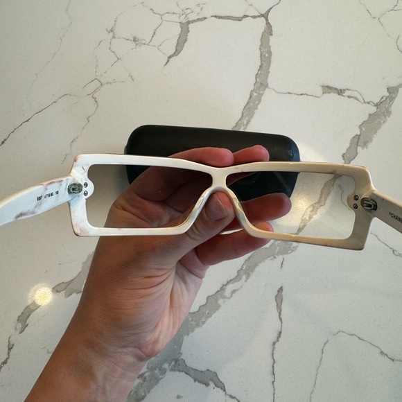 VINTAGE CHANEL Black and White Ombré Sunglasses. - Picture 4 of 12